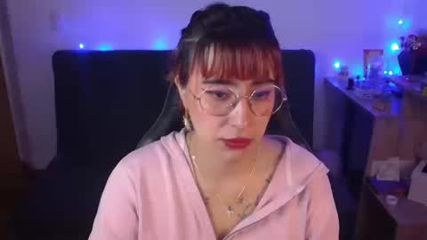 im MIA  -Independent Model  MY OF is catsito3 online show from March 13, 1:23 am