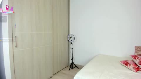 catta cat18 online show from March 4, 9:10 pm