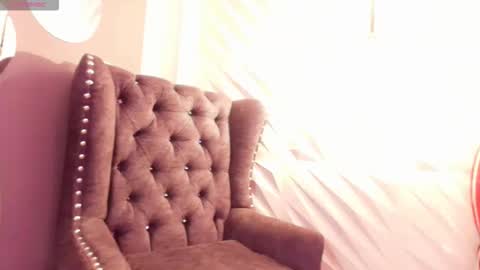 Cattaleya nocturna online show from November 10, 3:27 am