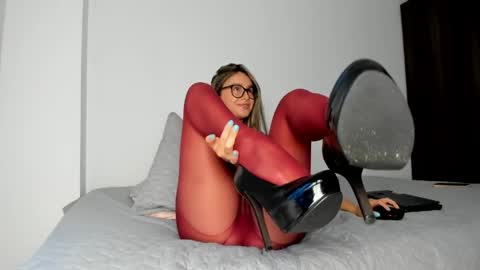 Catta  online show from April 6, 11:05 pm