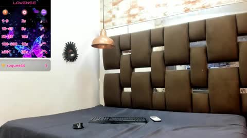 Snapshot of cattaleyaqueen_ chatting on September 13, 5:24 pm cattaleyaqueen_ online show from September 13, 5:24 pm