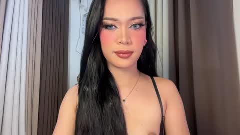 Snapshot of cattalina_pleasure chatting on August 2, 12:20 am lina online show from August 2, 12:20 am