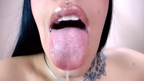 Cattleya online show from January 13, 3:56 am