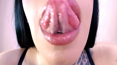 Cattleya online show from March 13, 12:50 am