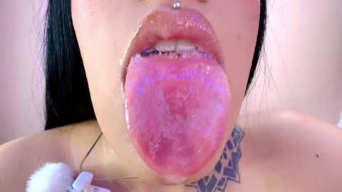 Cattleya online show from April 5, 4:20 am