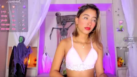 cayetanamiles online show from October 30, 8:53 pm