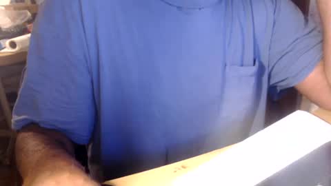 Snapshot of cazzsper2005 chatting on January 27, 10:16 pm cazzsper2005 online show from January 27, 10:16 pm