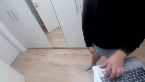 cb_cj online show from October 8, 6:55 am