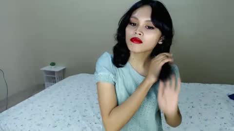 Selena online show from October 6, 1:19 pm