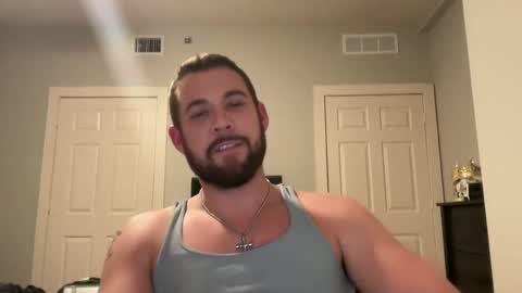 Snapshot of cboyy20 chatting on December 5, 6:10 am cboyy20 online show from December 5, 6:10 am