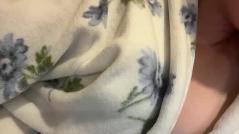 Claire online show from April 4, 11:24 pm