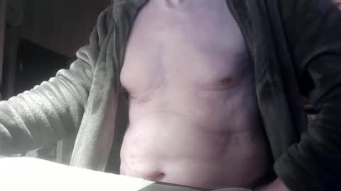 Snapshot of cd_99 chatting on February 8, 9:46 pm cd_99 online show from February 8, 9:46 pm