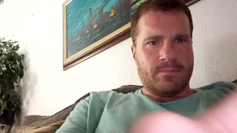 Snapshot of cdoggg415 chatting on June 13, 5:49 am cdoggg415 online show from June 13, 5:49 am