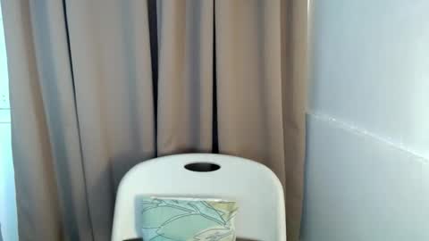 Celine online show from December 15, 1:37 pm