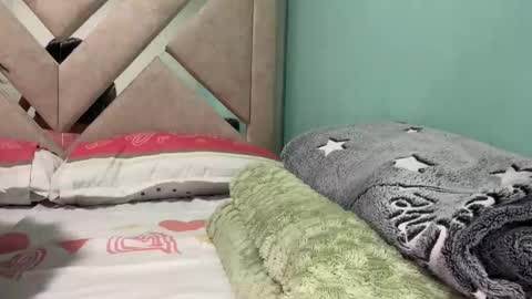 ceci1218 online show from April 10, 2:06 am