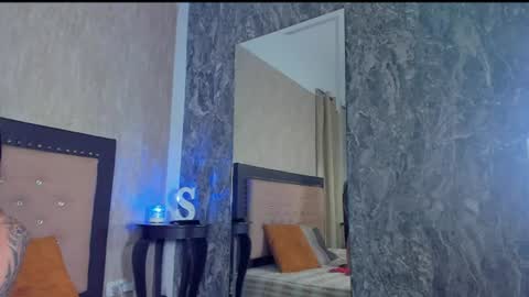 ceeleste_bluee online show from June 22, 8:17 pm
