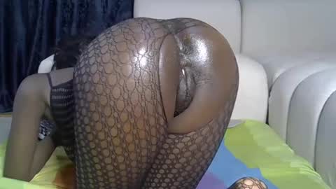 Snapshot of ceepretty chatting on January 7, 8:52 pm santana online show from January 7, 8:52 pm