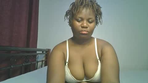 ceepretty25 online show from February 2, 10:36 am