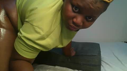 ceepretty25 online show from March 1, 1:29 am