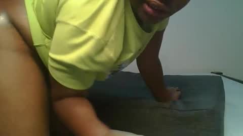 ceepretty25 online show from April 1, 1:17 am