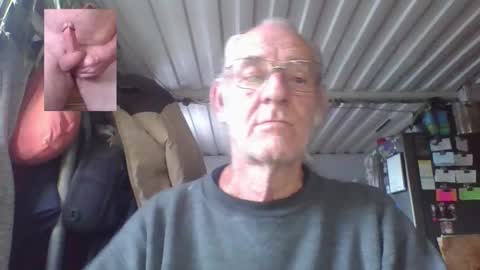 Snapshot of cef539 chatting on October 18, 11:38 pm Chuck online show from October 18, 11:38 pm