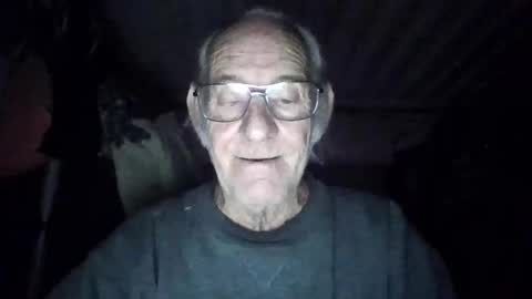 Snapshot of cef539 chatting on October 19, 11:44 am Chuck online show from October 19, 11:44 am