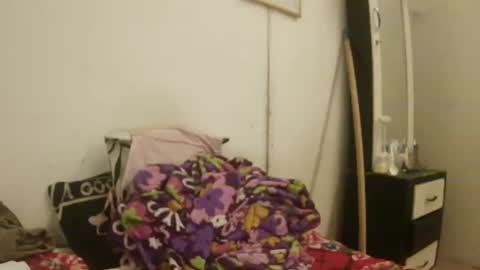 celeste198694 online show from April 7, 4:18 pm