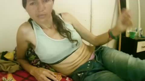 Snapshot of celeste198694 chatting on April 30, 5:52 pm celeste198694 online show from April 30, 5:52 pm