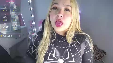 Snapshot of celeste__sweetx chatting on October 5, 11:19 am Celeste Sweet online show from October 5, 11:19 am