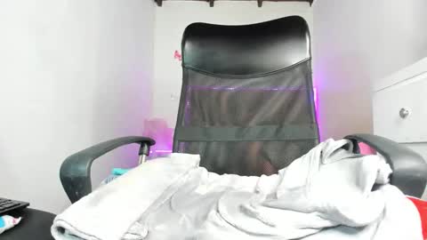 Celeste Sweet online show from March 31, 6:08 pm