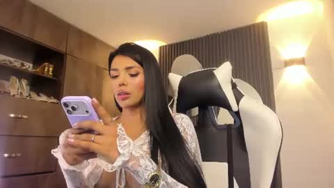 Snapshot of celeste_pervert chatting on July 3, 3:40 pm mia sofiabohorquez INSTAGRAM online show from July 3, 3:40 pm