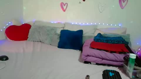 celestehot222 online show from January 16, 2:37 am