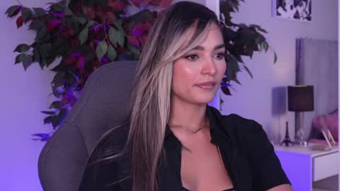 The girl of your eyes  online show from January 12, 7:10 pm