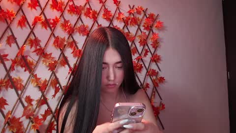 Snapshot of celestinepurple chatting on January 29, 11:46 pm Celestineeeeee online show from January 29, 11:46 pm