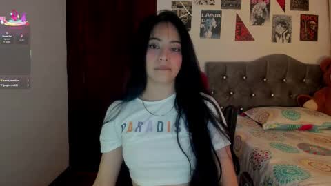 Snapshot of celestinepurple chatting on December 15, 12:15 am Celestineeeeee online show from December 15, 12:15 am