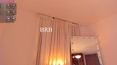 Ari online show from February 1, 11:27 pm