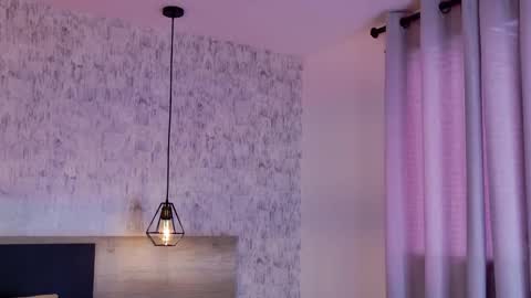 Snapshot of celine_lee chatting on December 5, 4:36 pm Celine online show from December 5, 4:36 pm