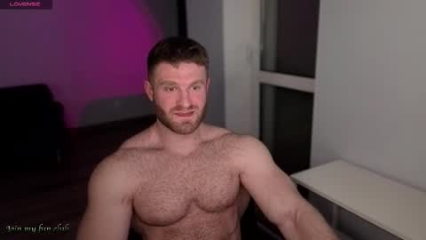 Snapshot of centurion_1 chatting on November 25, 11:05 pm Bruce online show from November 25, 11:05 pm