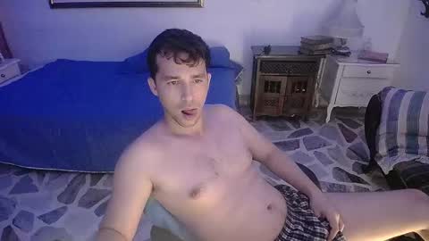 Snapshot of centurionjohnny chatting on December 6, 8:37 am centurionjohnny online show from December 6, 8:37 am