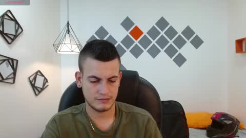 Snapshot of cerokershelby chatting on January 3, 7:18 pm Ceroke online show from January 3, 7:18 pm