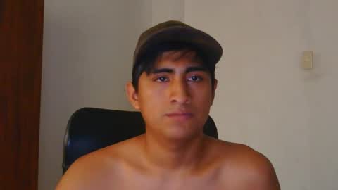 Snapshot of cesarex148 chatting on February 22, 10:52 pm Cesar online show from February 22, 10:52 pm