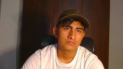 Snapshot of cesarex148 chatting on February 26, 3:21 am Cesar online show from February 26, 3:21 am