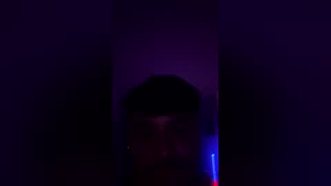 Snapshot of cezarthebreeder chatting on February 24, 1:03 am cezarthebreeder online show from February 24, 1:03 am