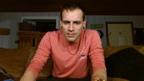 cguffey2284 online show from December 27, 3:20 am