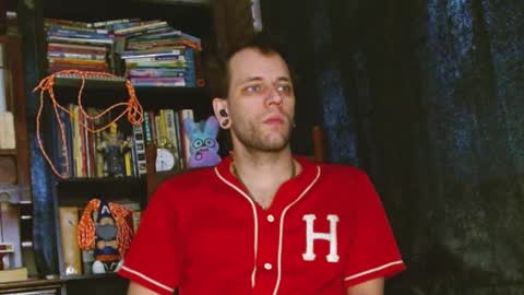 cguffey2284 online show from February 19, 9:36 pm