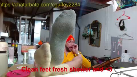 cguffey2284 online show from December 20, 5:53 pm