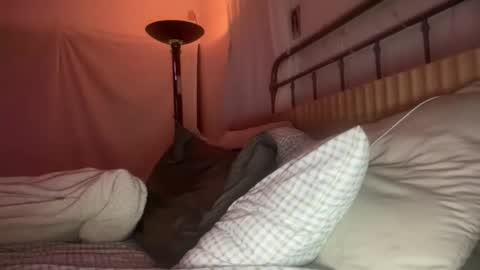 Kpapi online show from December 22, 9:39 am