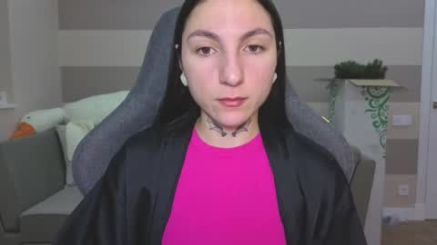 Kate online show from December 15, 7:01 am