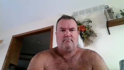 chadmichaell online show from March 28, 4:28 pm