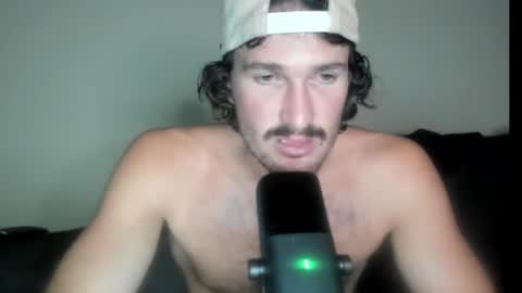 Snapshot of chadpowerz chatting on October 21, 7:20 am Lydong online show from October 21, 7:20 am